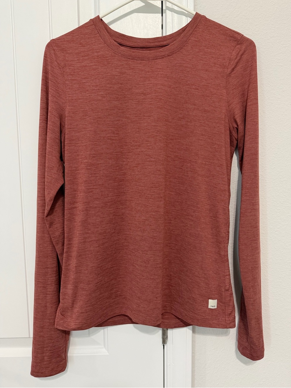 Vuori Women Long Sleeve Tee